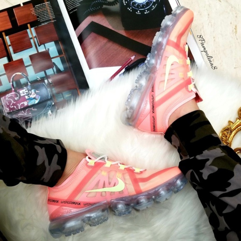 Nike Air VaporMax 2019 'Pink Tint'